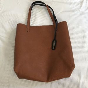 Large reversible tote
